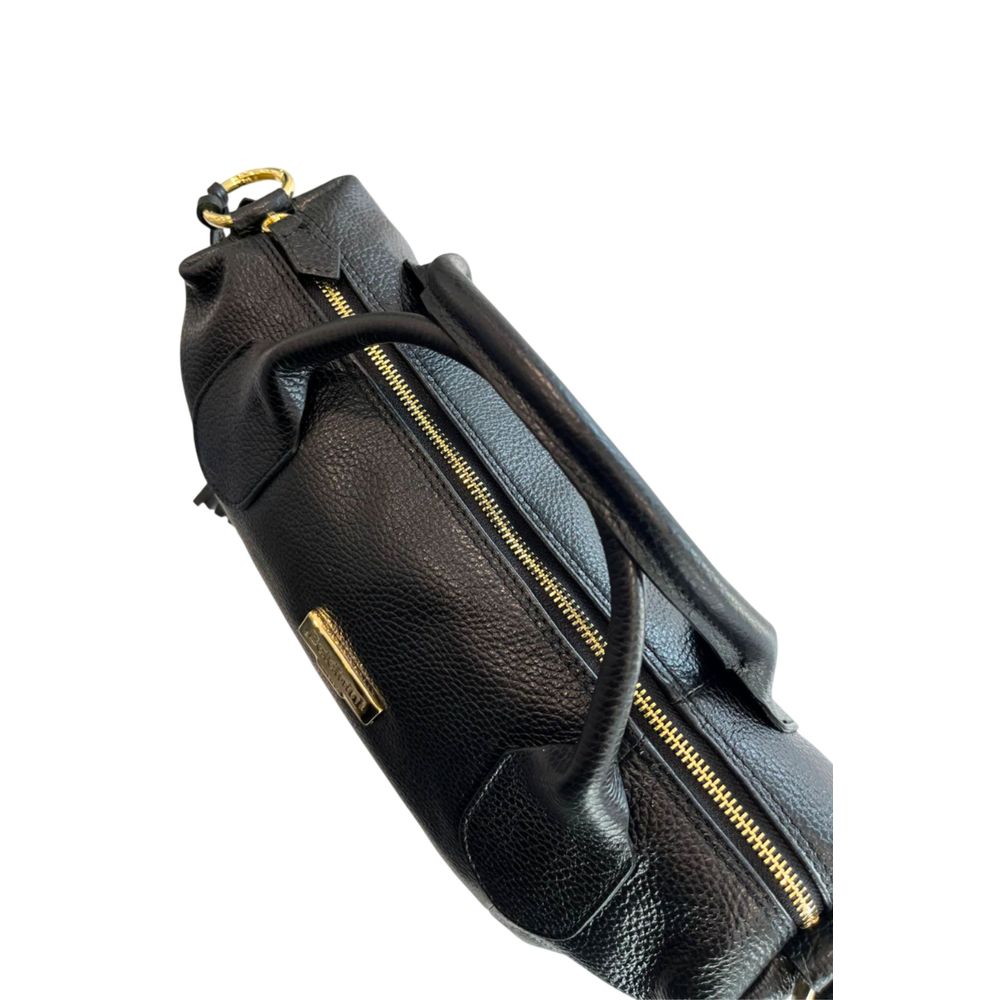Shoulder Bag by Baldinini Trend for women in cowhide black & gold features a effortless sophistication silhouette, secured by a zipper with ample built-in-compartments and versatile shoulder-strap & adjustable-strap for a effortless sophistication finish.