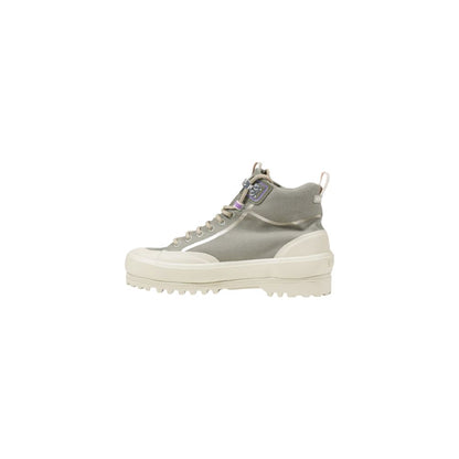 Sneakers by Superga for women in fabric green features an sumptuous design from the Women's Lightweight Athletic Casual Fabric Sneakers collection, highlighting a sumptuous athletic casual style for a premium, high-fashion look.
