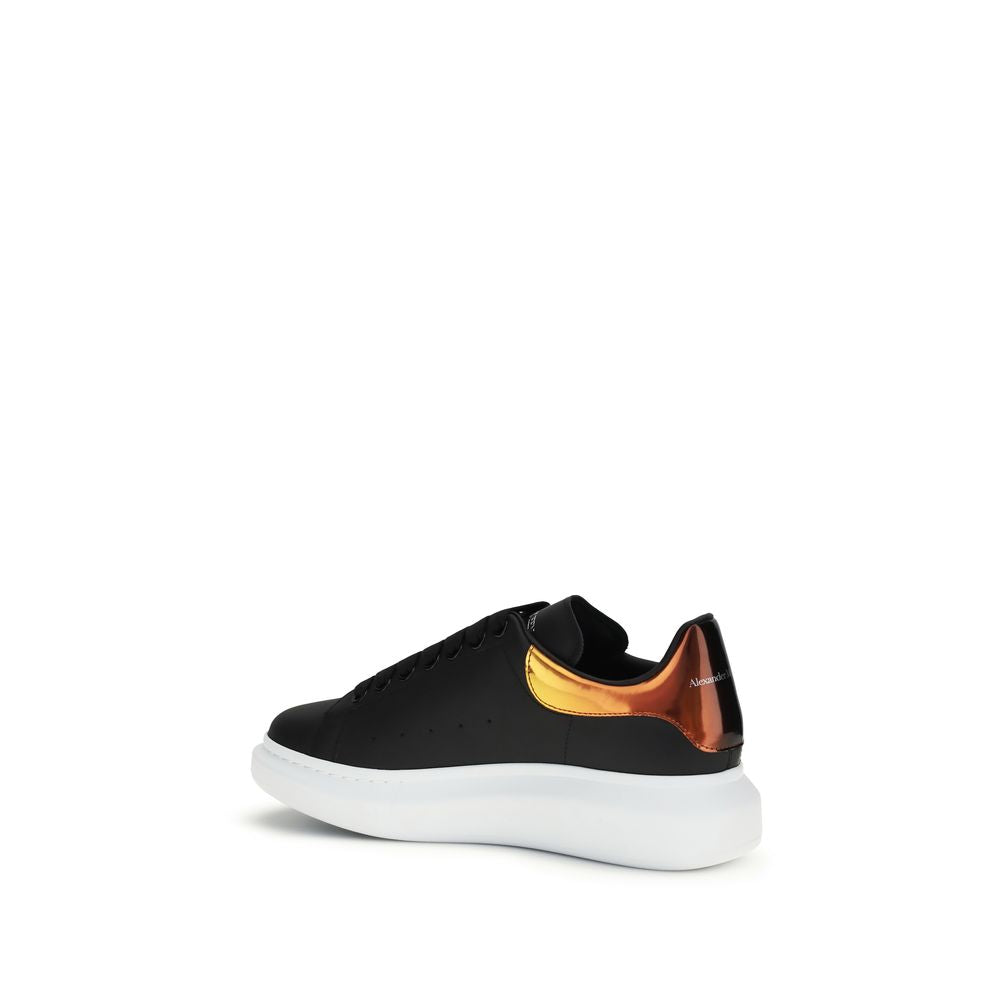 Sneakers by Alexander McQueen for men in bos taurus calf leather black features a chic design, perfectly showcasing the chic fashion style of this Men's Fashion Bos Taurus Calf Leather Sneakers.