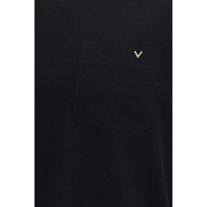 T-Shirt by Valentino Garavani for men in cotton black showcases a unassuming silhouette, artfully detailed with a refined and unassuming for a sophisticated, contemporary look.