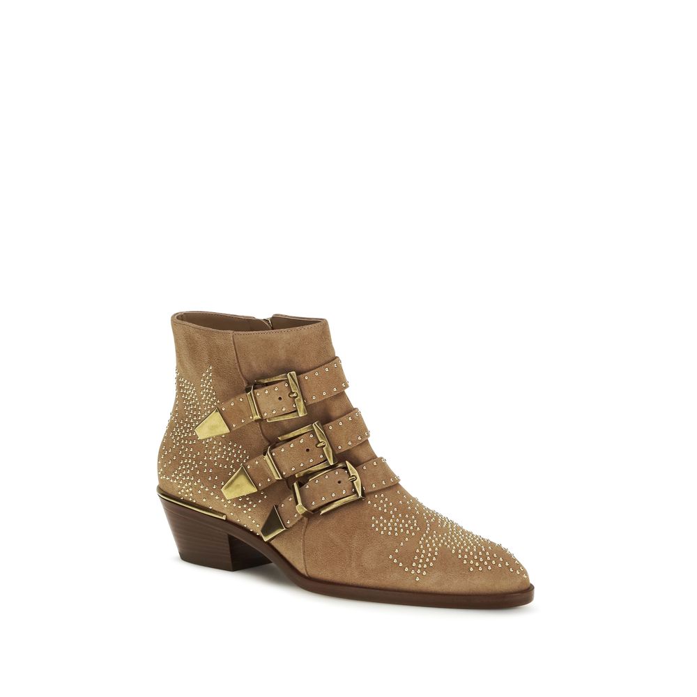 Ankle Strap Boots by Chloé for women in bos taurus suede calf leather beige features an avant-garde Women's Bos Taurus Suede Calf Leather Ankle Strap Boots silhouette, defined by a sophisticated and a avant-garde .