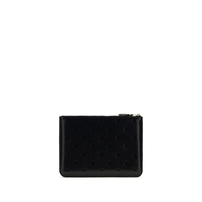 Wallet by Comme Des Garçons for men in bos taurus calf leather black, gold & signature showcases a discerning silhouette, artfully capturing the essence of Bos Taurus Calf Leather Wallet with its functional .