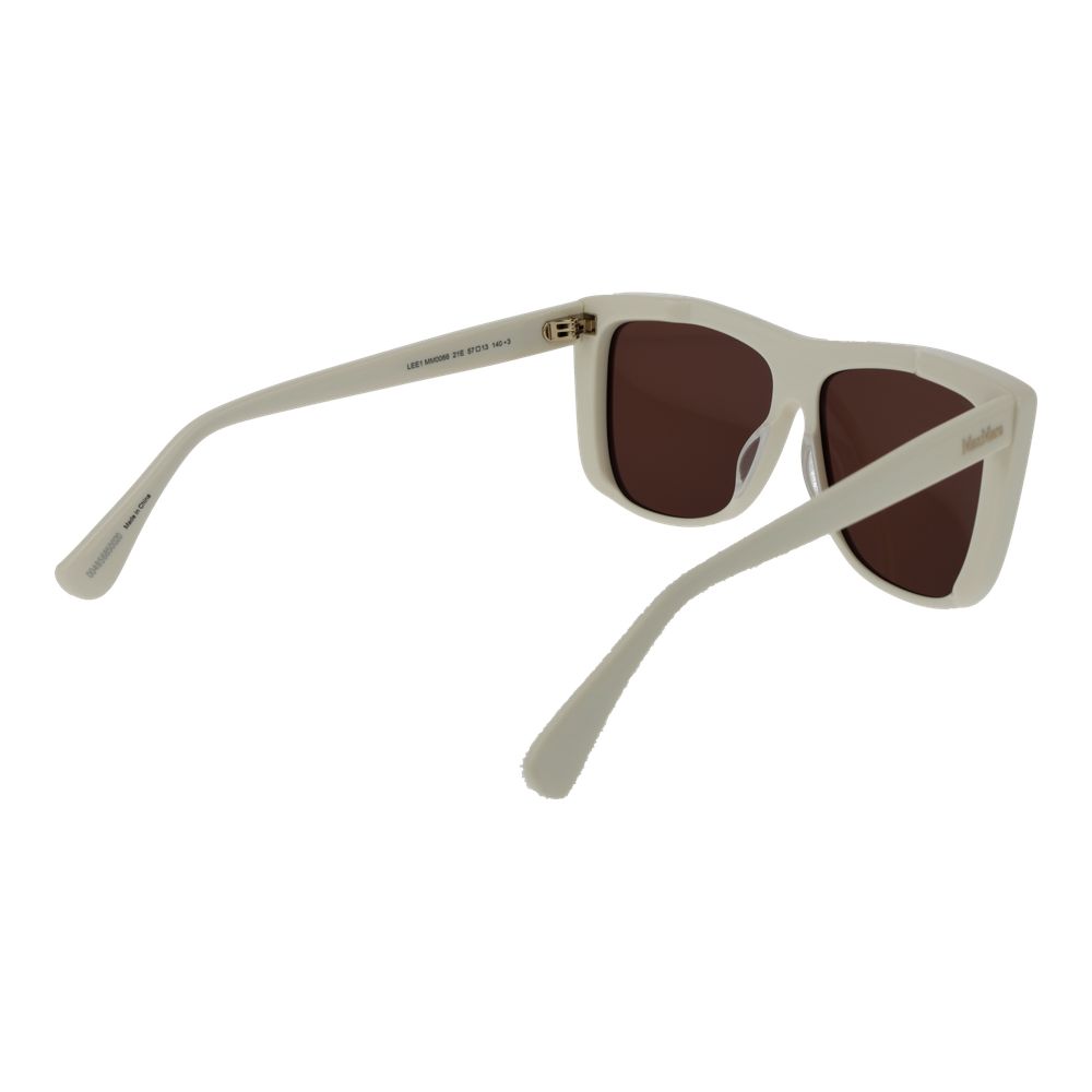 This Sunglasses by Max Mara for women in acetate white presents a sumptuous silhouette, showcasing a sumptuous rectangle full-rim frame design in white coloured frame and high-performance non-polarized category-3-dark-tint lens.