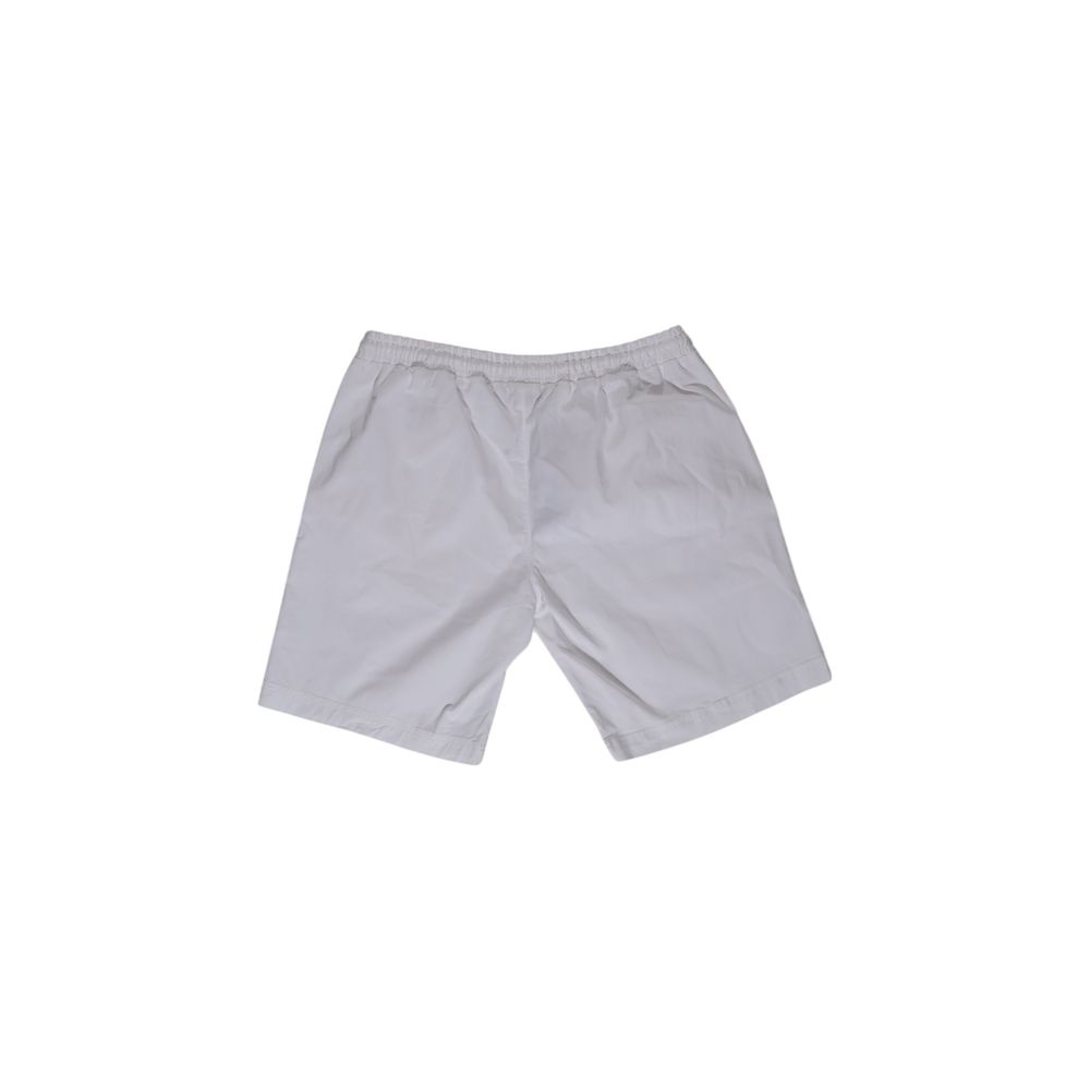 Bermuda Shorts by Refrigiwear for men in stretch cotton white features an tailored silhouette, showcasing a tailored with a short and for a sophisticated look.