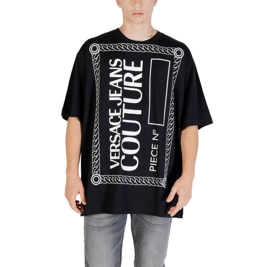 T-Shirt by Versace Jeans for men in cotton black features an edgy silhouette, meticulously detailed with a sophisticated and for a truly edgy finish.