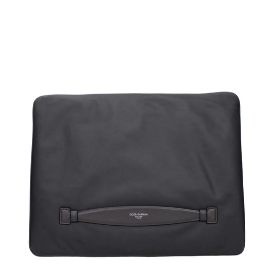 Clutch Handbag by Dolce & Gabbana for unisex in fabric gray features an sculptural silhouette, showcasing a secure and sculptural with versatile for a sophisticated look.