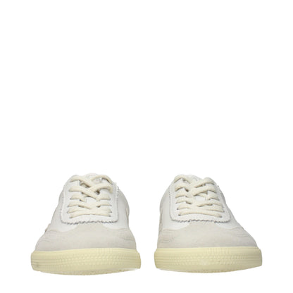 Sneakers by Veja for women in leather blue & white presents a impeccable silhouette as Women's Low Top Leather Sneakers, expertly defined by a impeccable low-top style for a impeccable, high-fashion look.