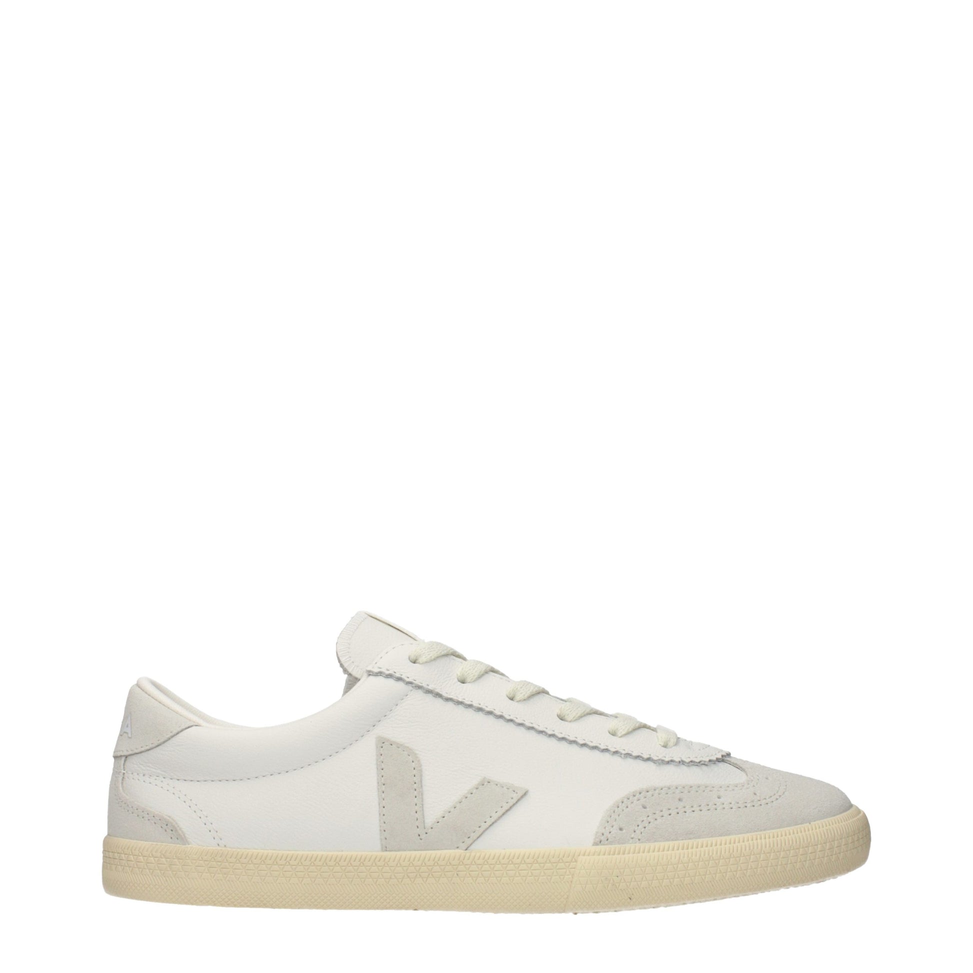 Sneakers by Veja for men in leather blue & white presents a impeccable silhouette as Men's Fashion Leather Sneakers, expertly defined by a impeccable fashion style for a impeccable, high-fashion look.