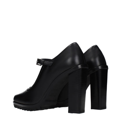 High-Heel Pumps Heels by Max Mara for women in leather black features an captivating silhouette, showcasing the elegant Women's Leather High-Heel Pumps Heels design with a high-heel and a sophisticated .