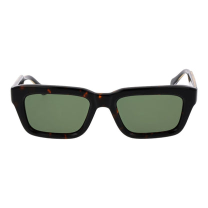 Sunglasses by Replay for men in acetate black features an lustrous rectangle full-rim frame design with black coloured frame detailing and non-polarized category-3-dark-tint lens for a lustrous aesthetic.