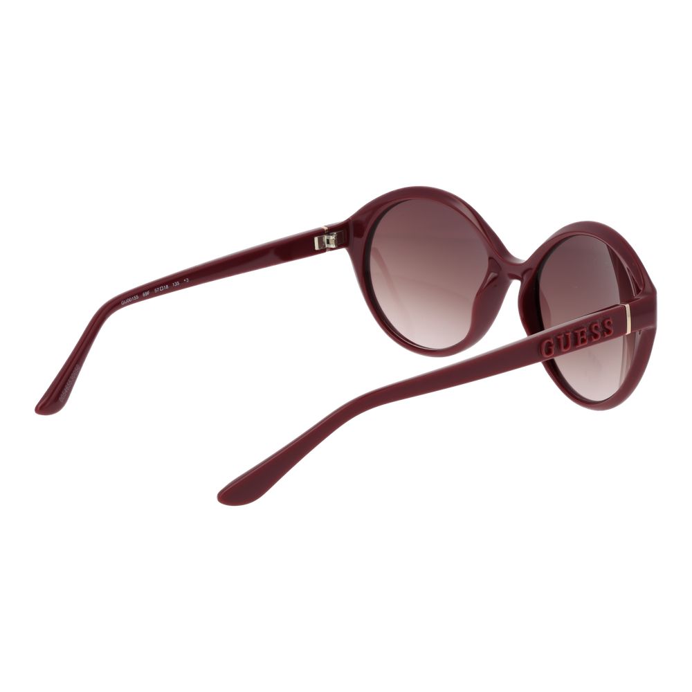 Sunglasses by Guess for women in plastic purple features an ethereal full-rim round frame design with purple coloured frame frames and gradient category-3-dark-tint lens for a ethereal finish.
