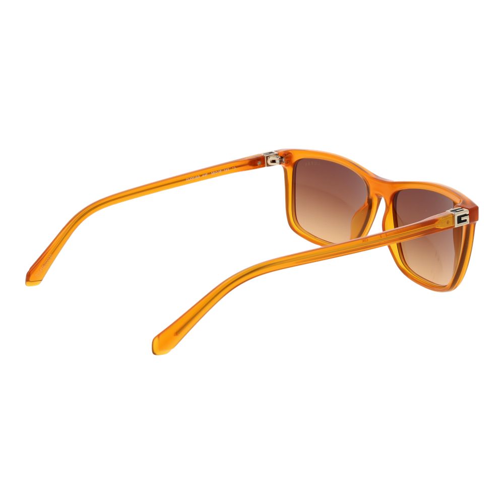 Sunglasses by Guess for men in plastic and orange presents a sumptuous silhouette, featuring orange coloured frame and rectangle full-rim frame design with gradient category-3-dark-tint lens for a sumptuous look.