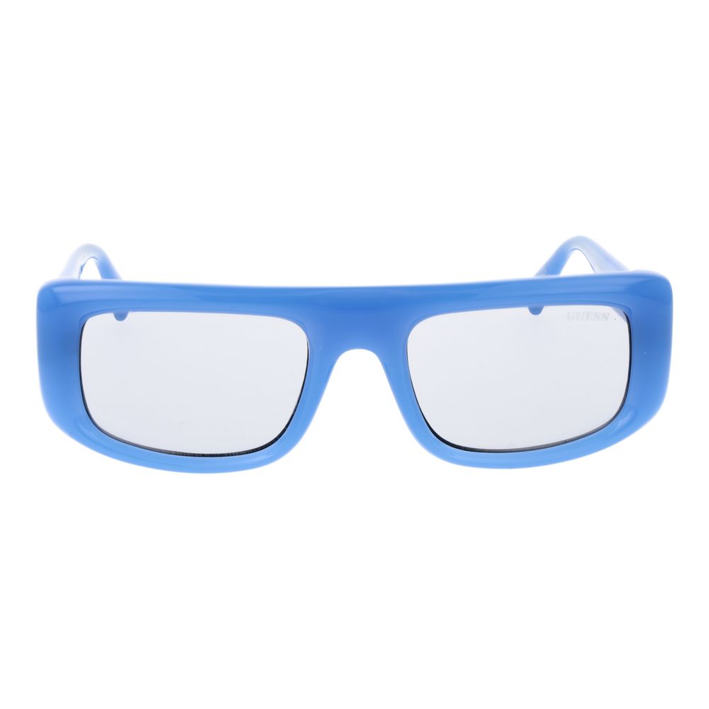 Sunglasses by Guess for unisex in plastic blue features an lustrous rectangle full-rim frame design with blue coloured frame detailing and non-polarized category-1-light-tint lens for a lustrous aesthetic.