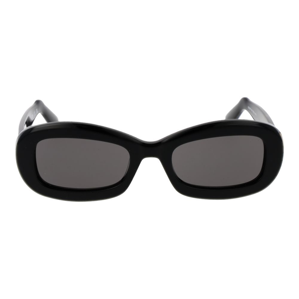 Sunglasses by GCDS for unisex in black features an ethereal rectangle full-rim frame design with black coloured frame frames and non-polarized category-3-dark-tint lens for a ethereal finish.