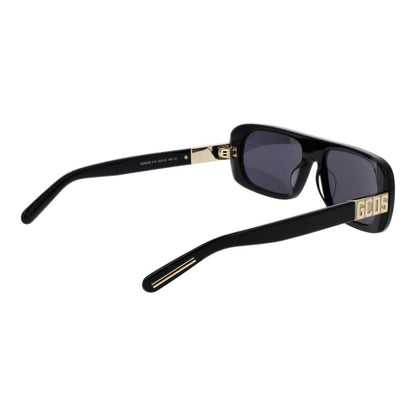 Sunglasses by GCDS for unisex in plastic black features an ethereal rectangle full-rim frame design with black coloured frame frames and non-polarized category-3-dark-tint lens for a ethereal finish.