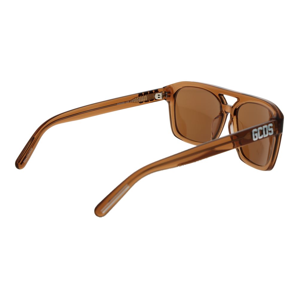 Sunglasses by GCDS for unisex in plastic brown features a sumptuous silhouette, showcasing a sumptuous full-rim square frame design in brown coloured frame with high-performance non-polarized category-2-medium-tint lens.