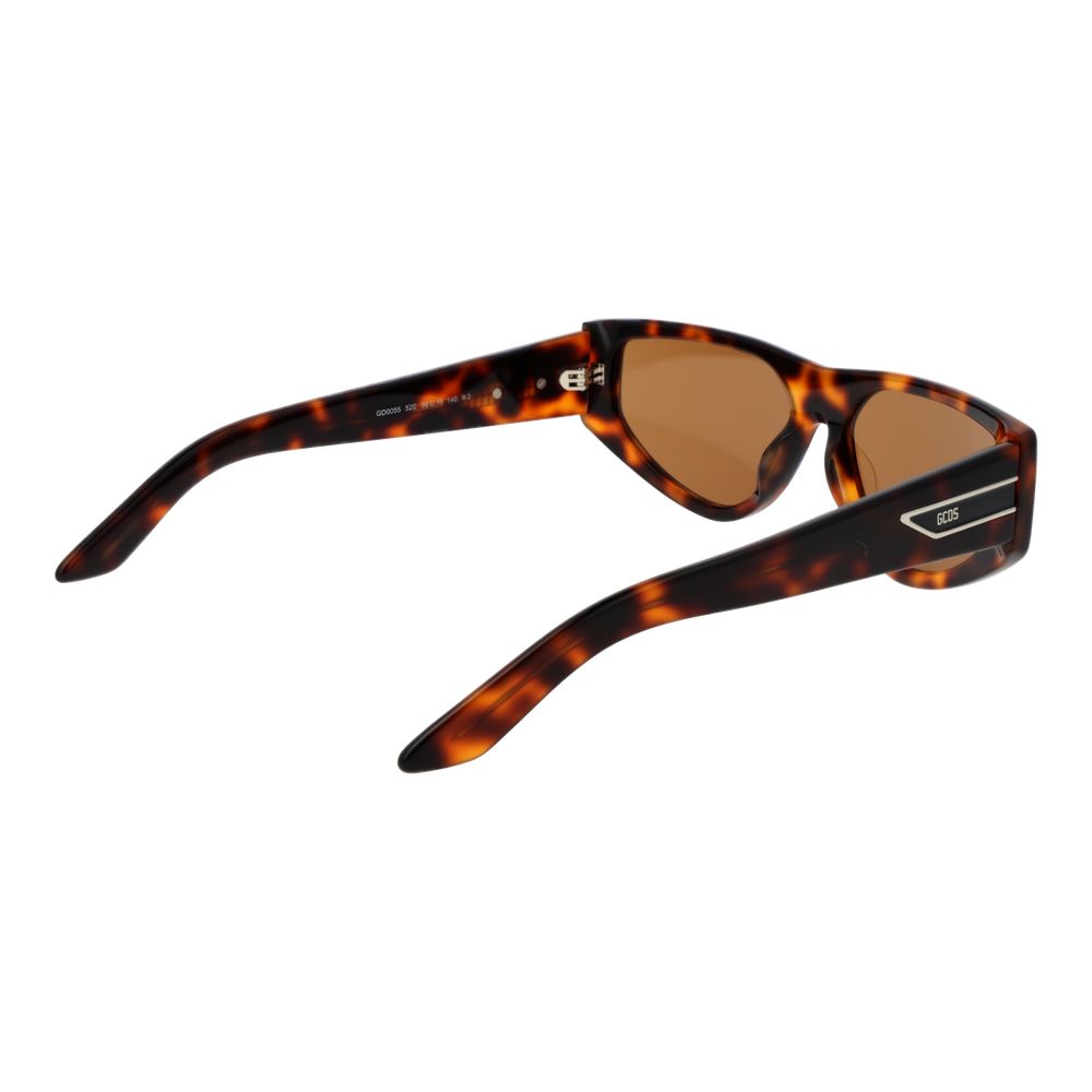 Sunglasses by GCDS for women in plastic brown features an lustrous full-rim frame design with brown coloured frame detailing and non-polarized category-2-medium-tint lens for a lustrous aesthetic.