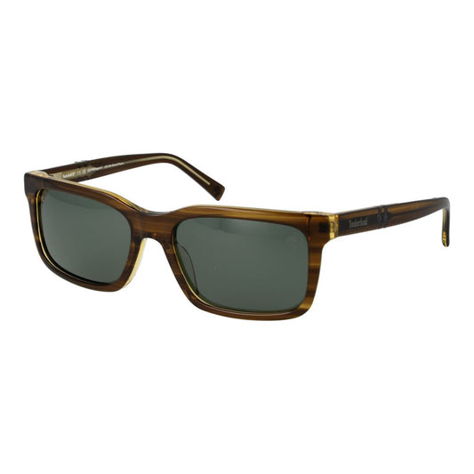 Sunglasses by Timberland for men in plastic and brown presents a sumptuous silhouette, featuring brown coloured frame and rectangle full-rim frame design with non-polarized category-3-dark-tint lens for a sumptuous look.