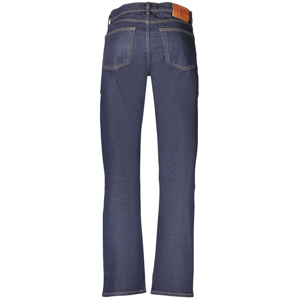 Jeans by Calvin Klein for men in stretch denim cotton blue presents a refined pantology silhouette, artfully defined by a refined pantology straight-leg, long, and a sophisticated .