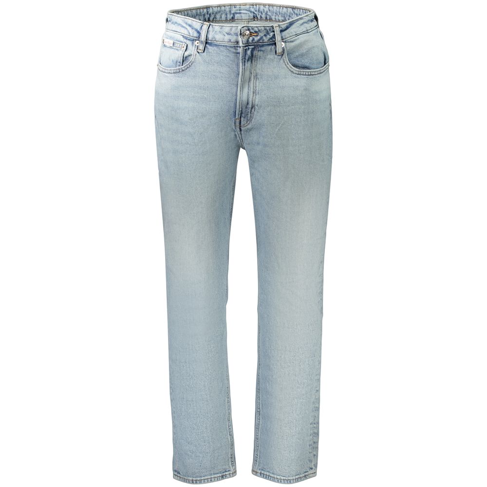 Jeans by Calvin Klein for women in stretch denim cotton azzurro features an sophisticated and straight-leg with a precise long, creating a sophisticated and sophisticated silhouette.