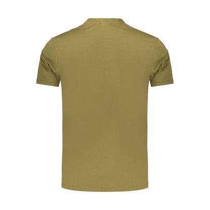 T-Shirt by Napapijri for men in cotton green showcases a unassuming silhouette, artfully detailed with a refined and unassuming for a sophisticated, contemporary look.
