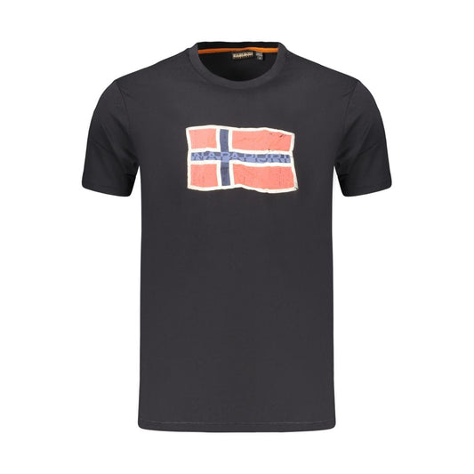 T-Shirt by Napapijri for men in cotton black features an edgy silhouette, meticulously detailed with a sophisticated and for a truly edgy finish.