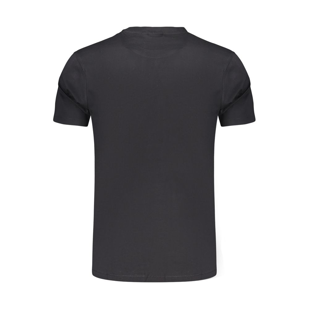 T-Shirt by Napapijri for men in cotton black features a plush silhouette, showcasing a sophisticated and for a truly plush finish.