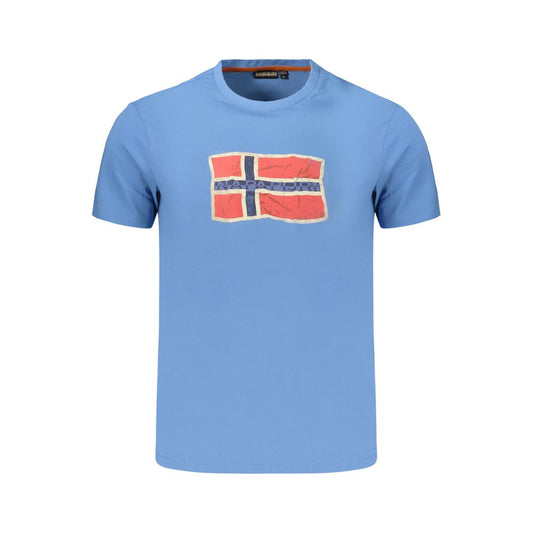 T-Shirt by Napapijri for men in cotton azzurro features an on trend silhouette, perfectly showcasing a on trend and for an elevated aesthetic.