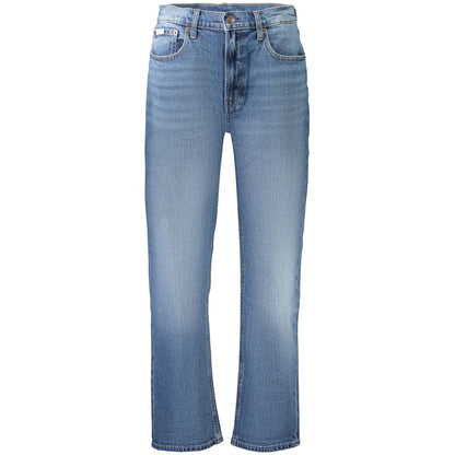 Jeans by Calvin Klein for women in stretch denim cotton blue features a refined silhouette with a refined tapered-leg, defined by a high rise and a refined long for a refined finish.
