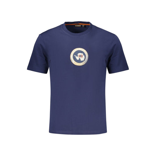 T-Shirt by Napapijri for men in cotton blue & print features a plush silhouette, showcasing a sophisticated crew neckline and for a truly plush finish.
