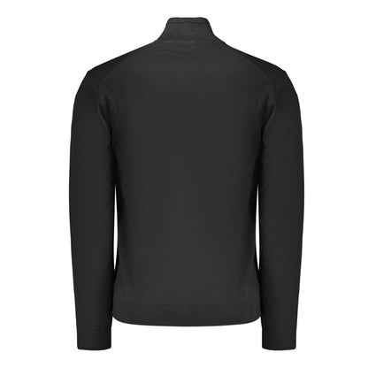 Cardigan by Napapijri for men in cotton black features an crisp silhouette, showcasing a sophisticated and detail for a truly crisp finish.