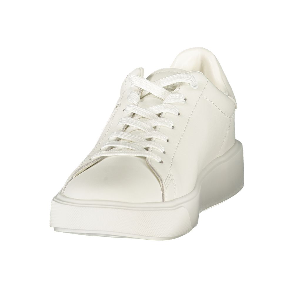 Sneakers by Blauer for men in polyester polyurethane leather blue & white features an opulent silhouette from the Men's Low-Top Polyester Polyurethane Leather Sneakers collection, showcasing a signature low-top style with an opulent finish.