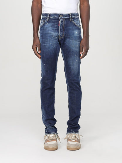 Jeans by Dsquared² for men in denim cotton blue features an sophisticated and skinny & relaxed-fit with a precise long, creating a sophisticated and sophisticated silhouette.