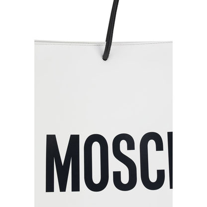 This Travel Shoulder Shopper Handbag by Moschino for women in bos taurus calf leather and white & print presents a sculptural silhouette featuring a secure snap, ample , and versatile shoulder-strap & handle for a sculptural finish.