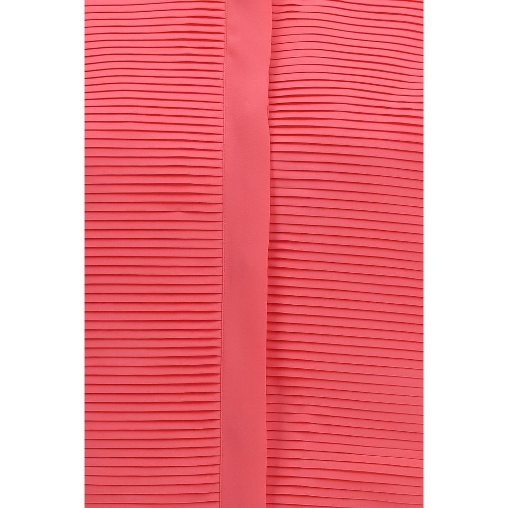 Dress Shirt by Tom Ford for women in silk multicolor features an architectural silhouette with a refined and elegant for a architectural look.