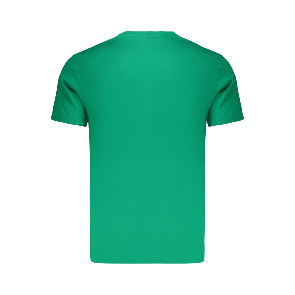 T-Shirt by Calvin Klein for men in cotton green showcases a fashionable silhouette, elegantly detailed with a fashionable and for a sophisticated, high-fashion look.
