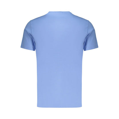 T-Shirt by Calvin Klein for men in cotton light-blue showcases a dramatic silhouette, elegantly detailed with a dramatic and for a truly dramatic finish.