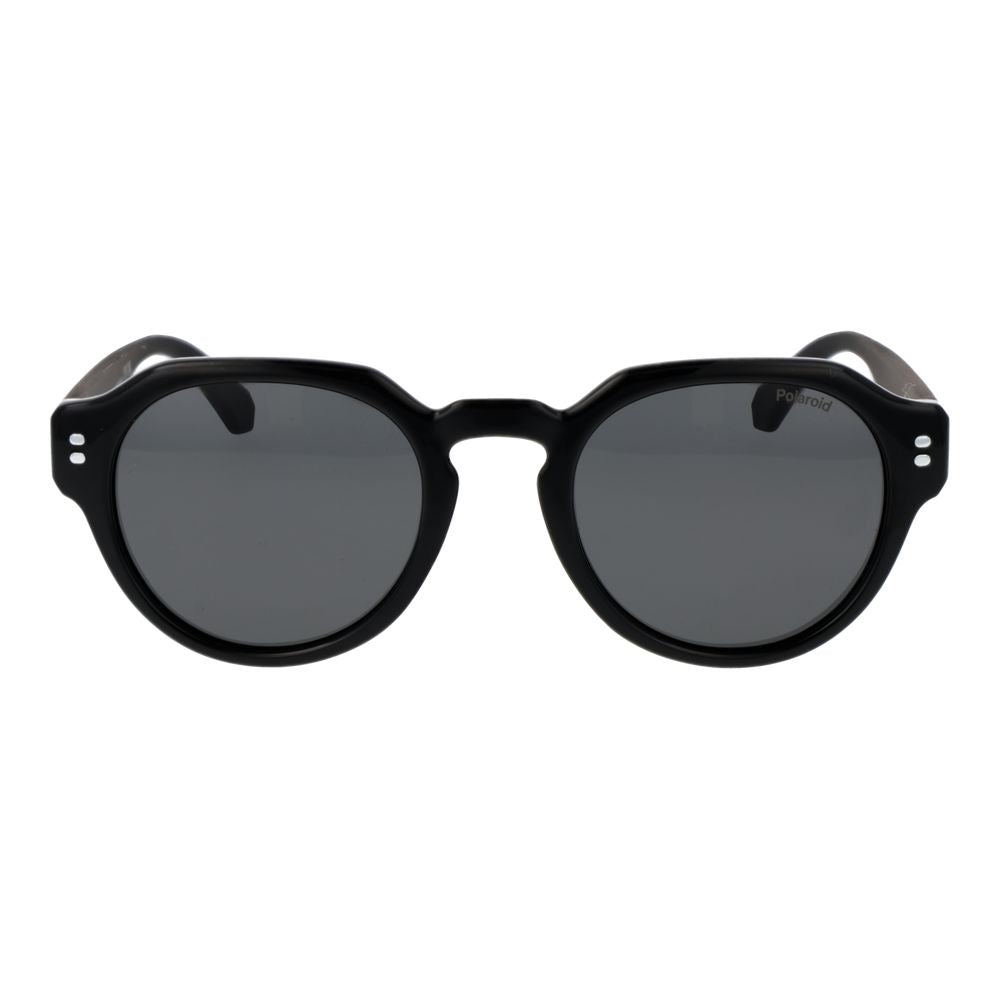 Sunglasses by Polaroid for men in polycarbonate black showcases a ethereal silhouette, featuring black coloured frame full-rim round frame design with polarized category-3-dark-tint lens for a ethereal finish.
