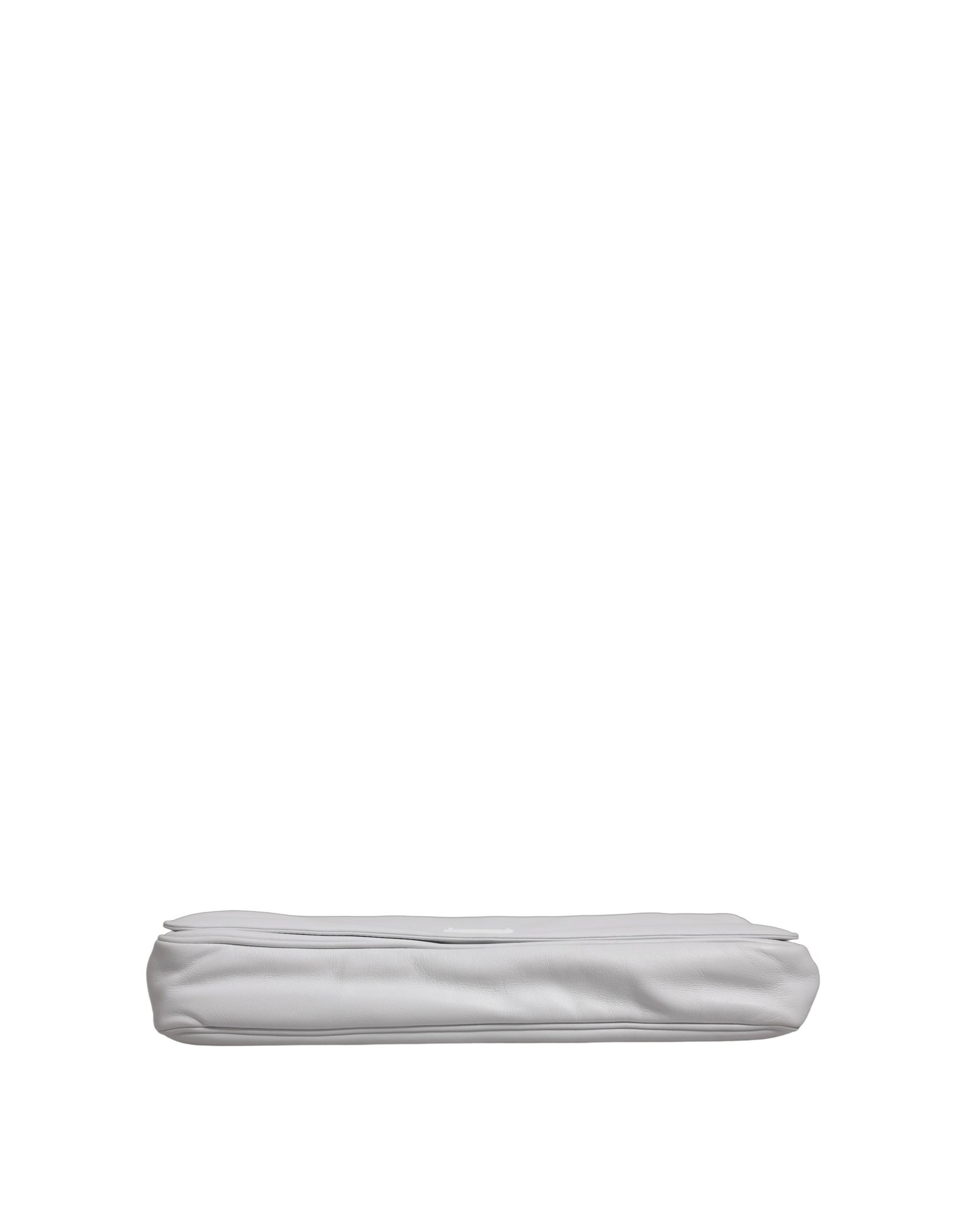 2-in-1 Shoulder & Crossbody Handbag by Dolce & Gabbana for women in acrylic leather & cotton white features a transformative elegance silhouette, showcasing a secure , organized , and versatile crossbody-strap & shoulder-strap for a transformative elegance look.