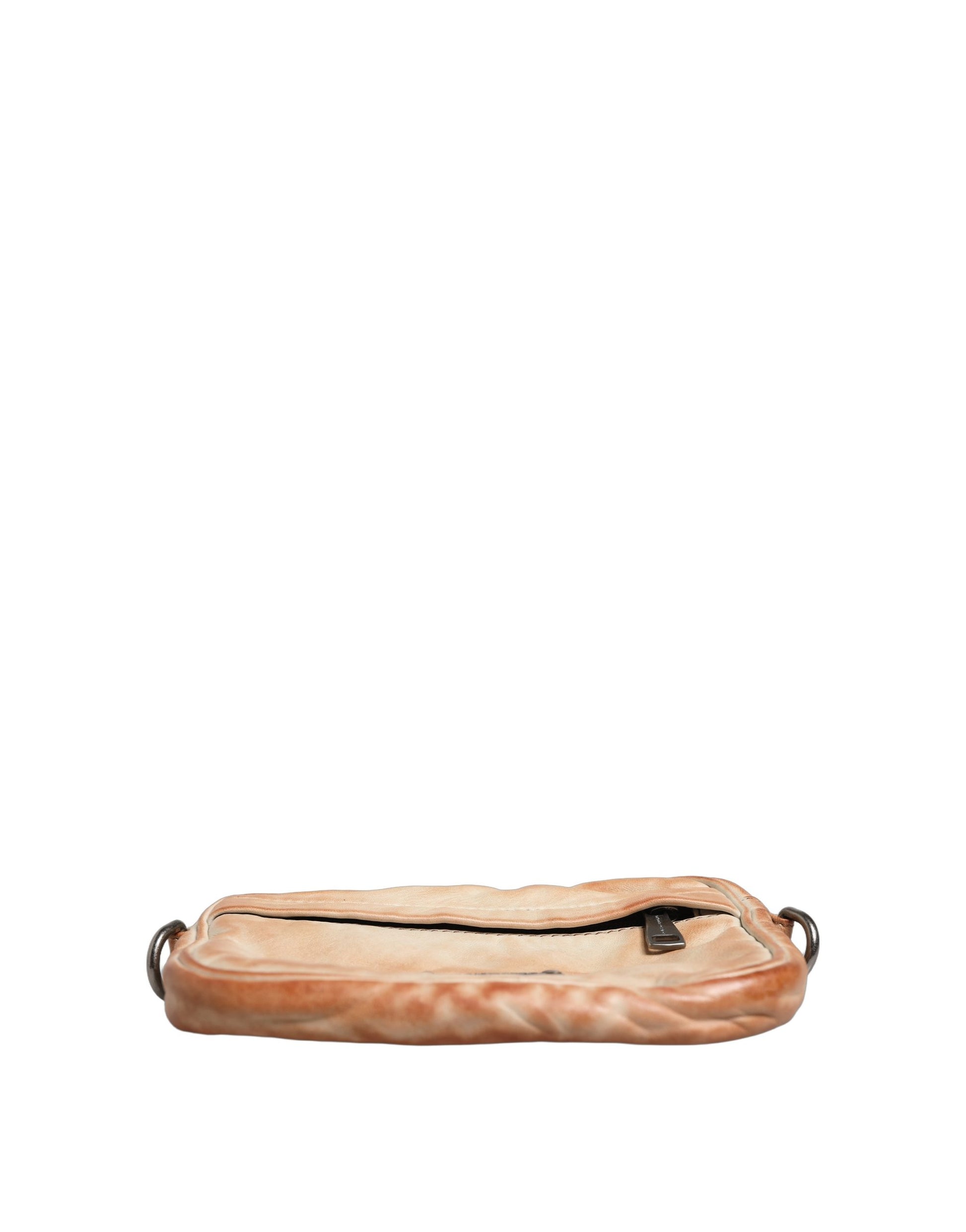 2-in-1 Shoulder & Crossbody Clutch Convertible Handbag by Dolce & Gabbana for men in leather & velvet beige presents a enviable design with a secure , ample , and versatile crossbody-strap & shoulder-strap for a sophisticated look.