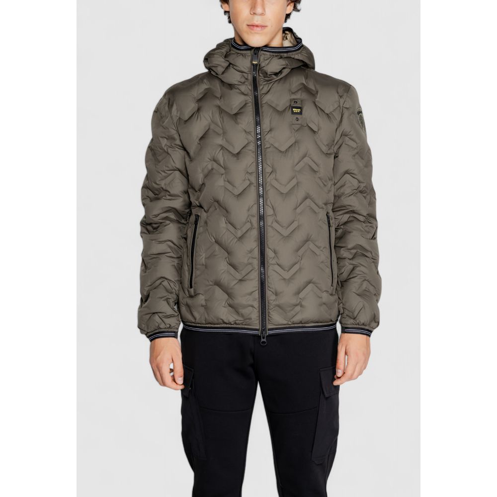 Trench Coat by Blauer for men in polyethylene & polyurethane presents a distinguished silhouette, artfully detailed with and a distinguished for a sophisticated, distinguished finish.