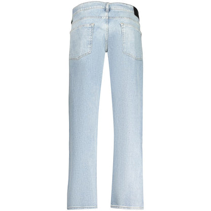 Jeans by Hugo Boss for men in stretch denim cotton azzurro features an sartorial straight-leg and long with a cut for a sartorial finish.
