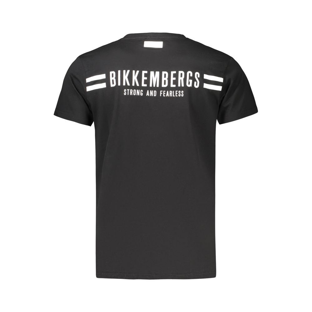 T-Shirt by Bikkembergs for men in cotton black, print & striped features an edgy silhouette, meticulously detailed with a sophisticated and for a truly edgy finish.