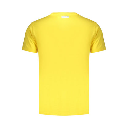 T-Shirt by Bikkembergs for men in cotton yellow showcases a fashionable silhouette, elegantly detailed with a fashionable and crew neckline for a sophisticated, high-fashion look.