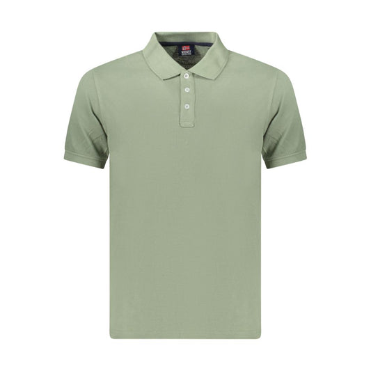 Polo Shirt by Norway 1963 for men in cotton green presents a sleek silhouette, featuring a refined and for a sleek finish.