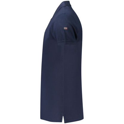Polo Shirt by Norway 1963 for men in cotton blue presents a crisp silhouette, artfully detailed with a crisp and crisp .
