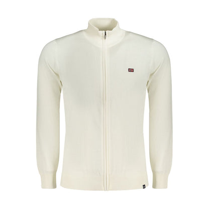 Cardigan by Norway 1963 for men in cotton white features an crisp silhouette, showcasing a sophisticated and detail for a truly crisp finish.