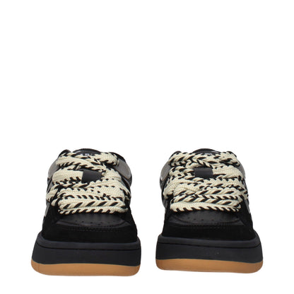 Sneakers by Barrow for women in leather black features an timeless silhouette from the Women's Low Top Leather Sneakers collection, showcasing a signature low-top style with an timeless finish.