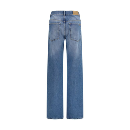 Jeans by Calvin Klein for women in denim cotton blue presents a tailored silhouette, showcasing a tailored straight-leg & regular-fit and long cut with a refined for a truly tailored aesthetic.