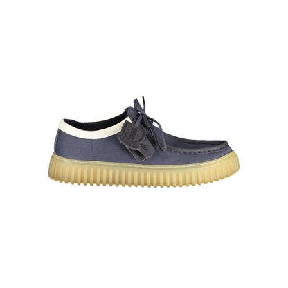 Loafer Loafers Slip-On Lace-Up Shoes by Clarks for men in polyester polyurethane leather blue & print features an timeless silhouette, showcasing the Men's Polyester Polyurethane Leather Loafer Loafers Slip-On Lace-Up Shoes design with an timeless and a for a timeless look.